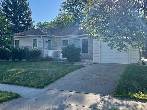 2nd image of 1321 Avenue J