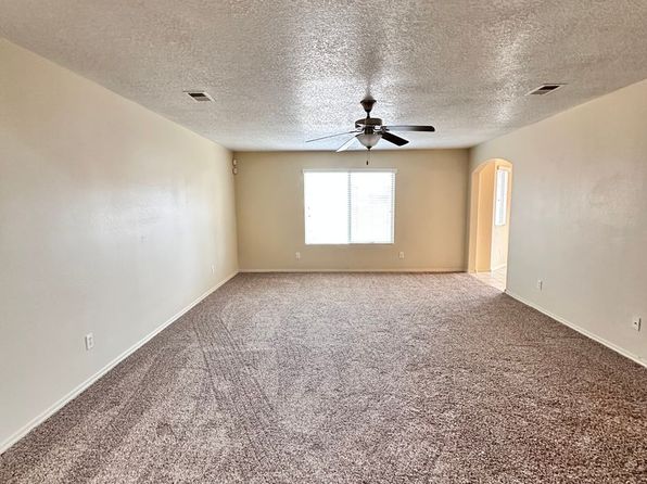 790 Purple Aster Ave SW, Los Lunas, NM 87031