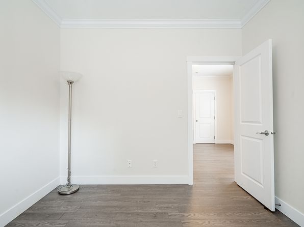 2 bedroom rental in Richmond — photo 8