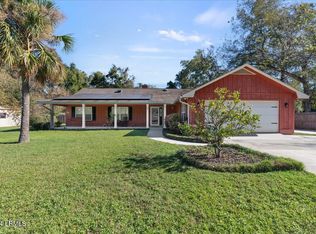 9 Appleby Ln, Beaufort, SC 29906