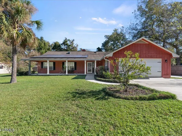 9 Appleby Ln, Beaufort, SC 29906