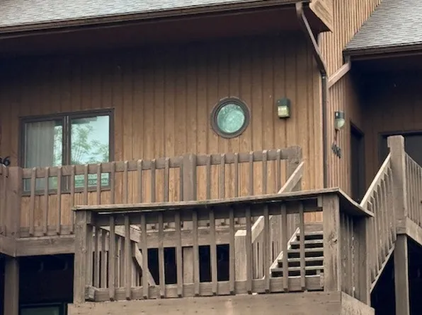 4068 E Eagle Bay Dr #46, Bloomington, IN 47401