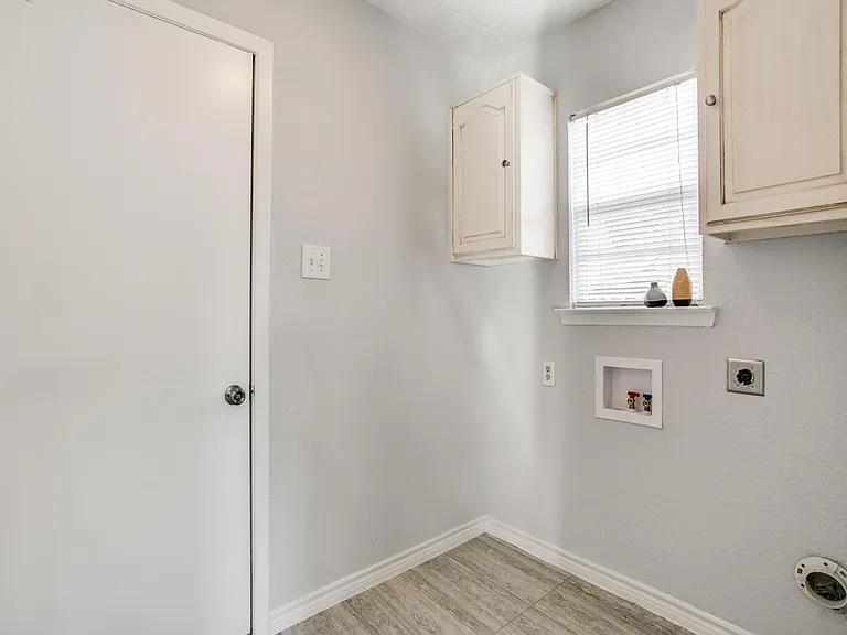 5424 Buckner Ct — Photo 17