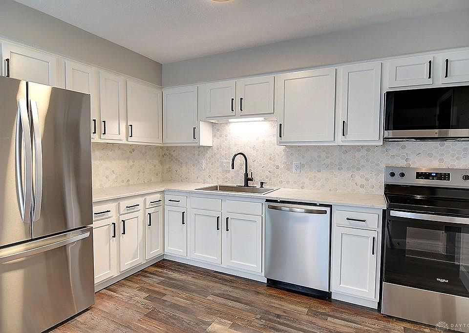 1st image of 354 Chadwick Pl
