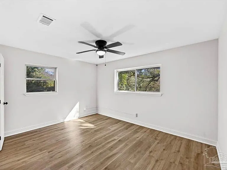 5149 Crestwood Rd #A — Photo 14