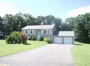 23 Kevin Dr, Attleboro, MA 02703