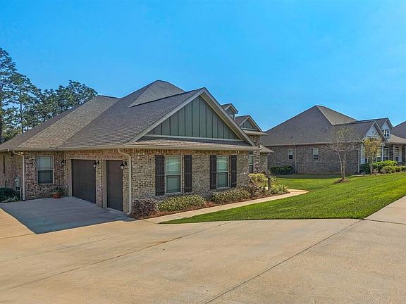 3rd image of 8769 Lupine Ln