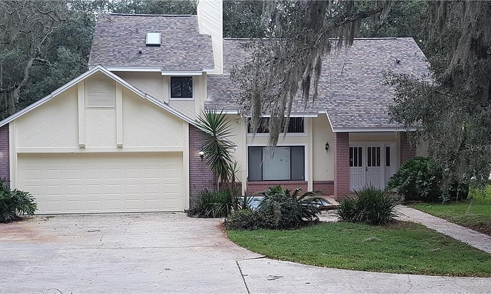 1st image of 6810 Hyland Oaks Dr