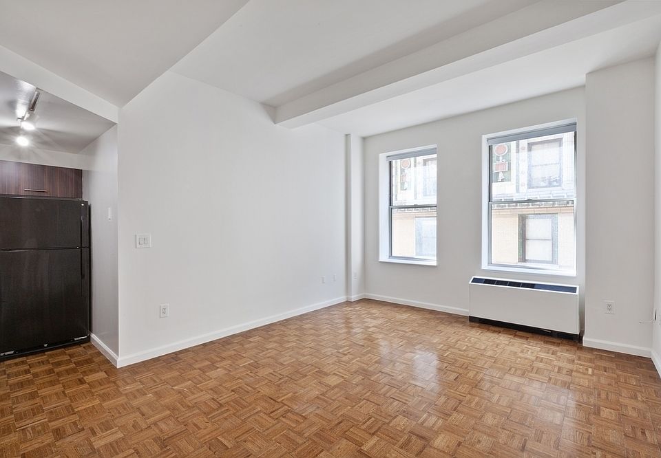 1st image of 63 Wall St APT 2304