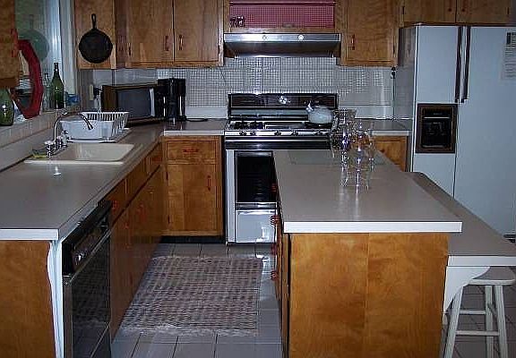 3rd image of 406 Liberty Ave