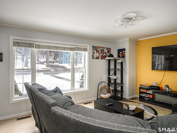 5th image of 79 Coalpit Hill Road APT 3