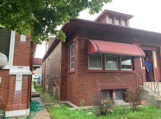 8445 S Luella Ave, Chicago, IL 60617
