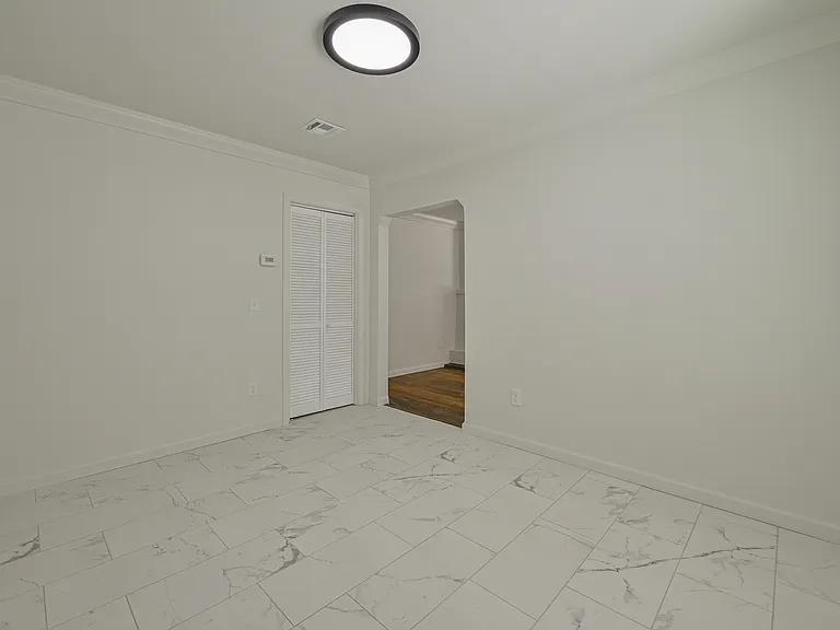 1524 NW 45th St — Photo 5