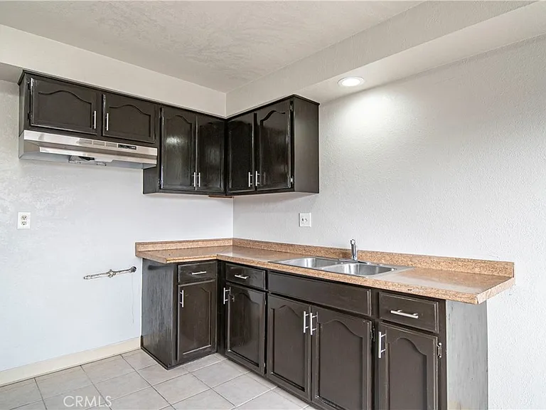 1308 E Oaks St #C — Photo 2