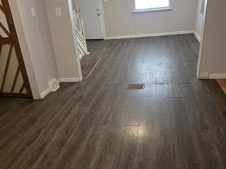 210 N Avondale St — Photo 1