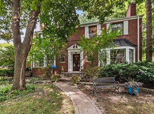 415 Ashland Ave, Evanston, IL 60202