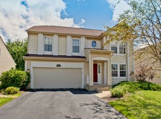 2730 Fairfax Ln, Lake In The Hills, IL 60156