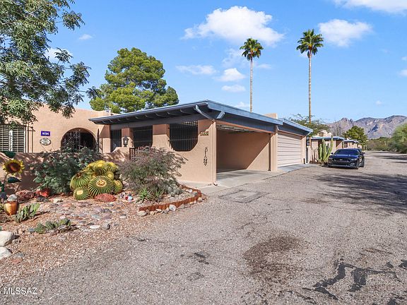 3rd image of 4736 N Calle Lampara