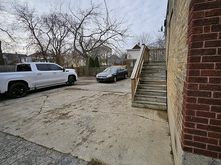 515 8th St #2 — Photo 9