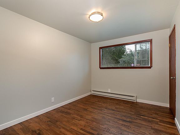 5th image of 20317 53rd Ave W