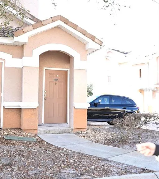10446 Villa View Cir — Photo 2