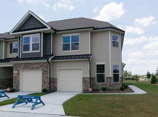 4927 Harris Woods Blvd, Charlotte, NC 28269