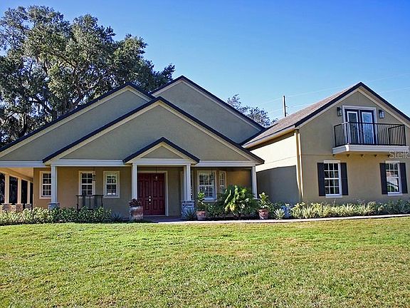 2nd image of 3160 Lake Breeze Cir