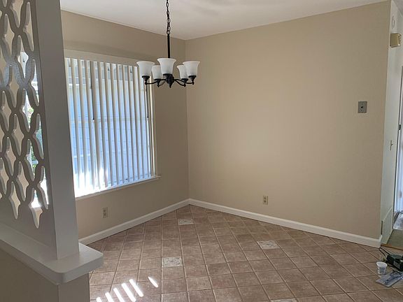 3rd image of 4308 Lynfield Ln