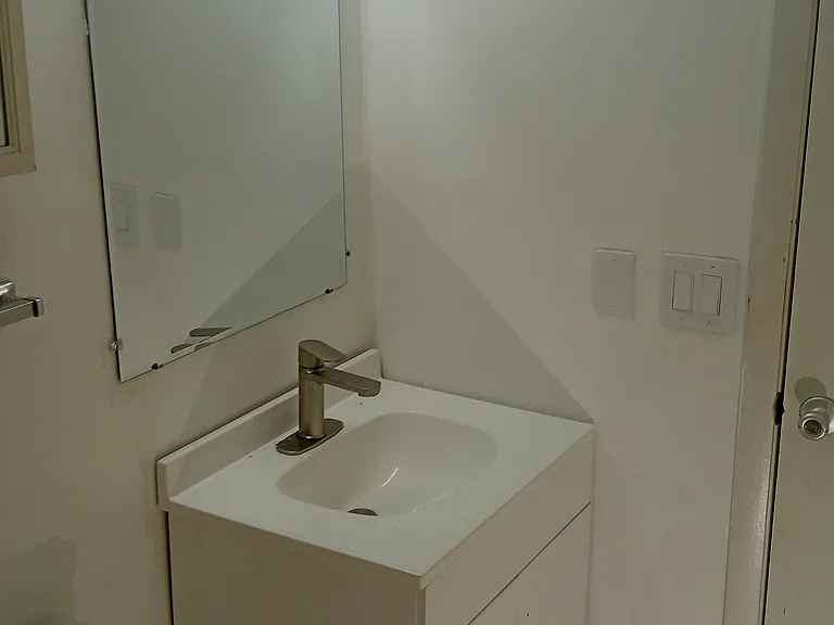 1225 NW 21st St #3400 — Photo 10