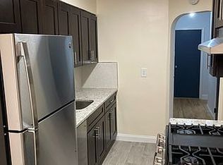 23-14 35th St #1, Astoria, NY 11105