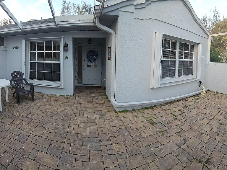 9590 Windsor Club Cir — Photo 2