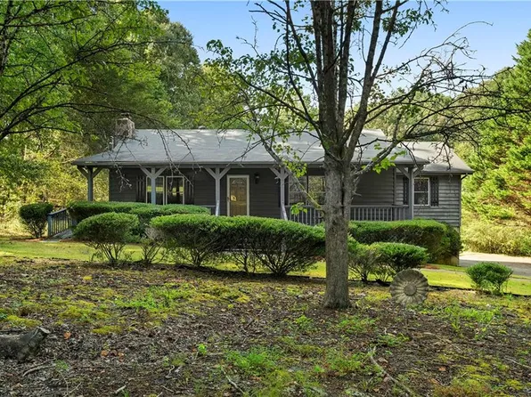 229 Holly Creek Way, Woodstock, GA 30188
