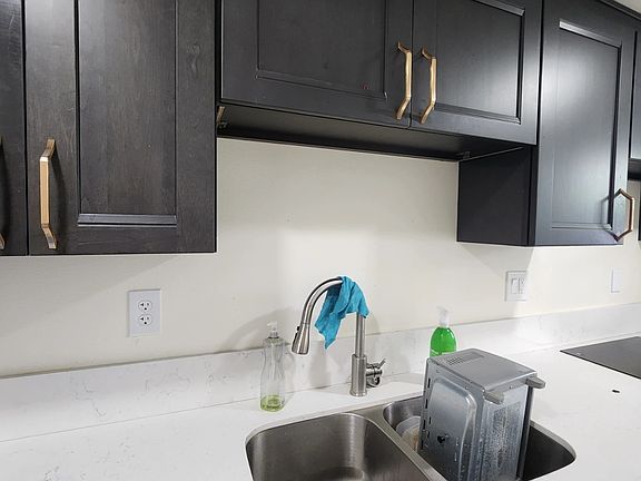 4th image of 13161 Francisquito Ave