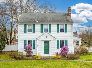 160 Thornton St, Hamden, CT 06517