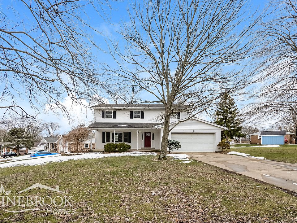 1st image of 23 Frazer Dr