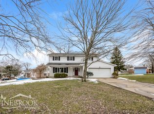 23 Frazer Dr, Middletown, OH 45042