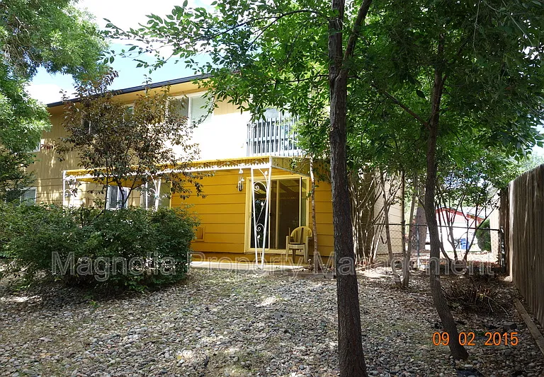 1185 Applewood Dr — Photo 16