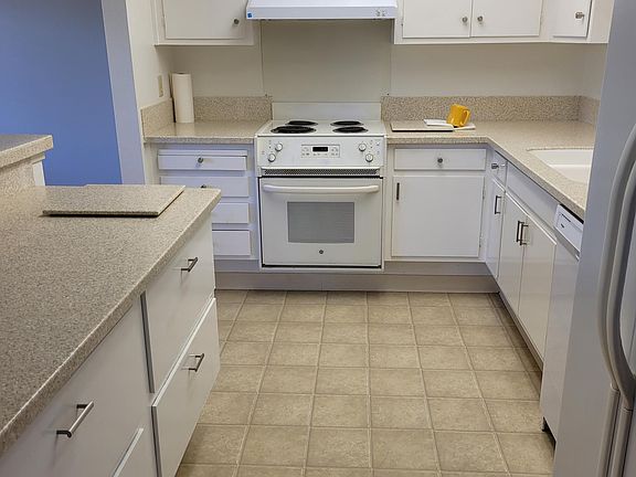 2nd image of 1300 Canyonwood Ct APT 12