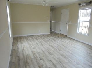 724 Creek Ridge Rd #134, Greensboro, NC 27406