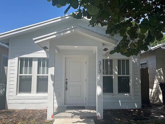 2nd image of 313 S E St #0