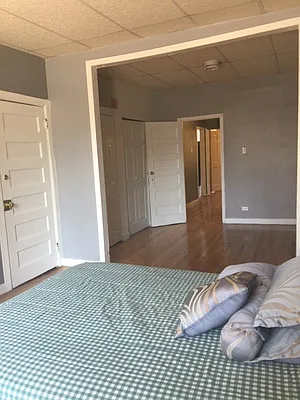 Rented by Alexander Bilu, LREB | media 12