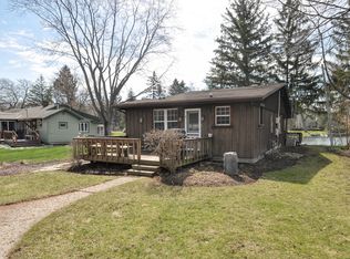30245 Poplar Dr, Burlington, WI