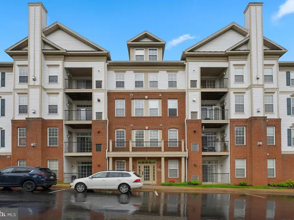 11565 Cavalier Landing Ct Unit 201, Fairfax, VA 22030