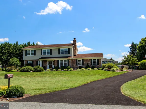 107 Wortham Ln, Bear, DE 19701