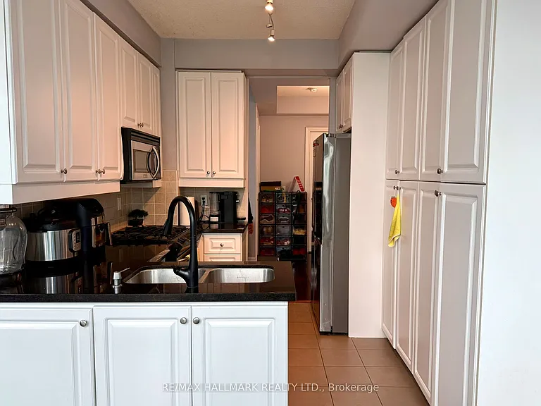 16 Yonge St #3803 — Photo 15