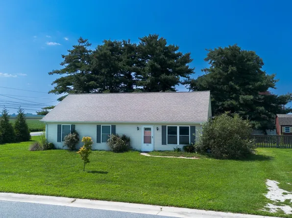 100 Barnes Ct, Hurlock, MD 21643