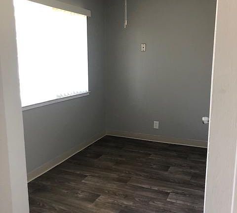 2nd image of 260 N Capitol Ave