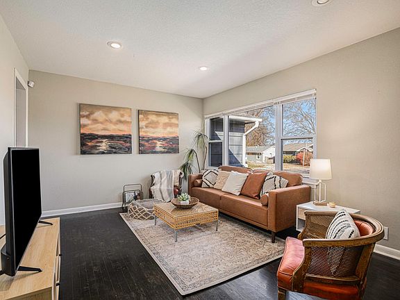 2nd image of 11118 Norby Rd