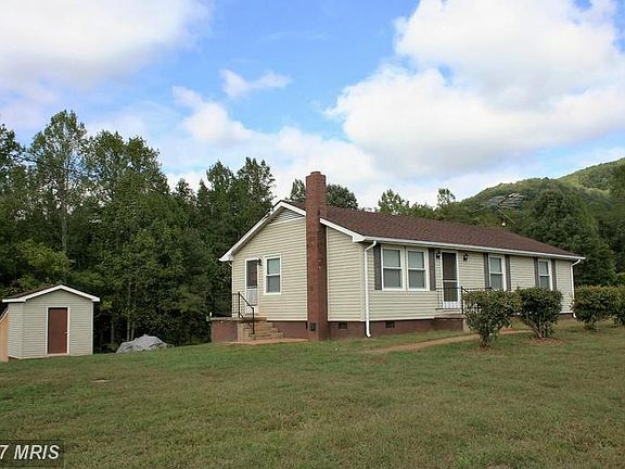 2nd image of 545 Berry Mountain Ln