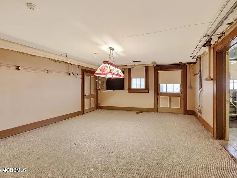 15 Hummingbird Way — Photo 37